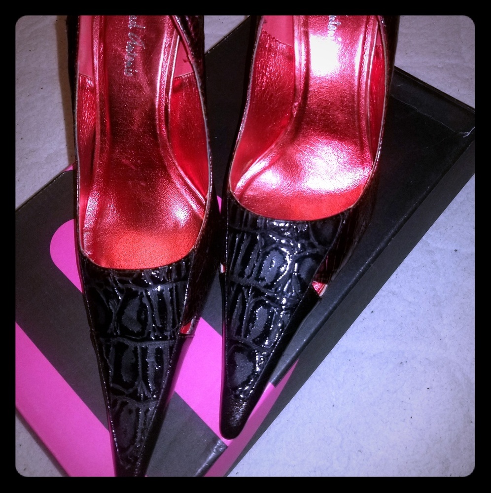 Black and burgundy heels